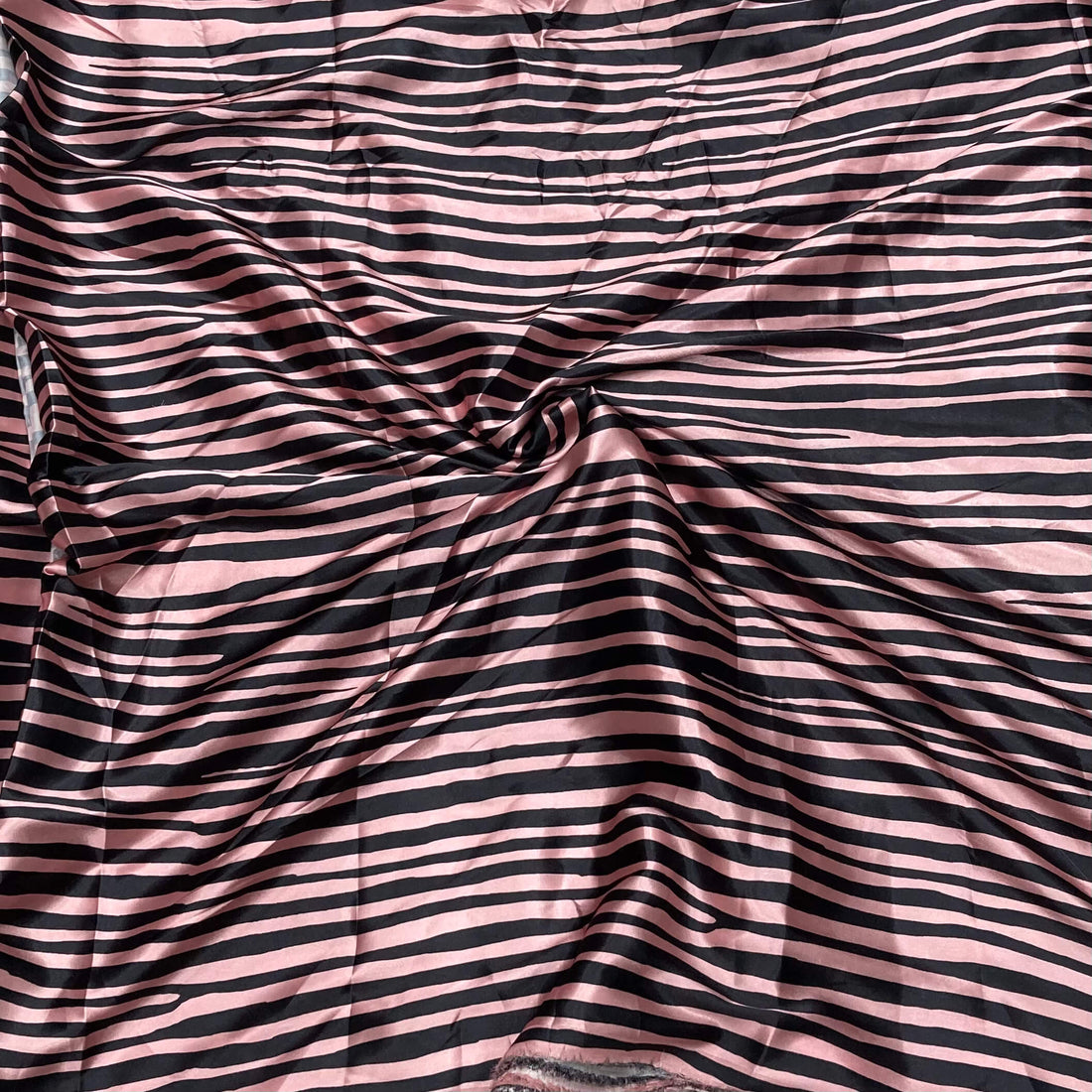 Maryda Textiles: Redefining Quality and Innovation in the Fabric Industry