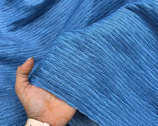 Pleated soft denims